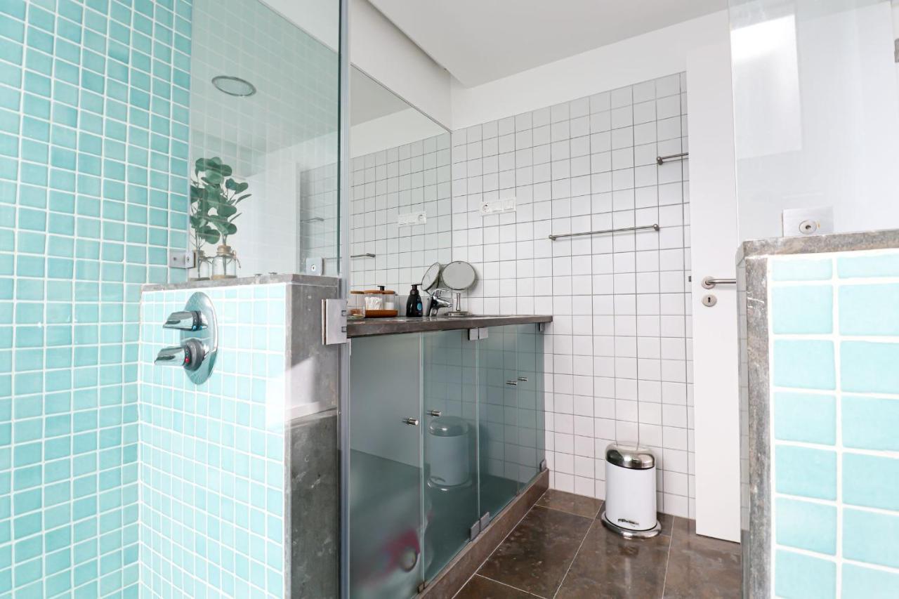 Lovelystay - Divine 3Bdr Duplex House W/ Pool & Garden Patroves Eksteriør billede