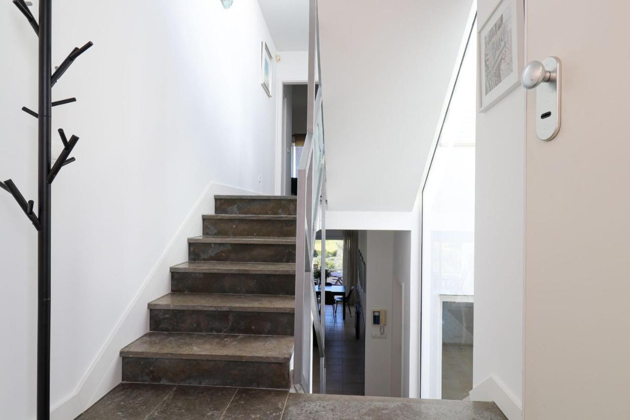 Lovelystay - Divine 3Bdr Duplex House W/ Pool & Garden Patroves Eksteriør billede